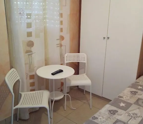 Ar Colle Πανσιόν Valmontone